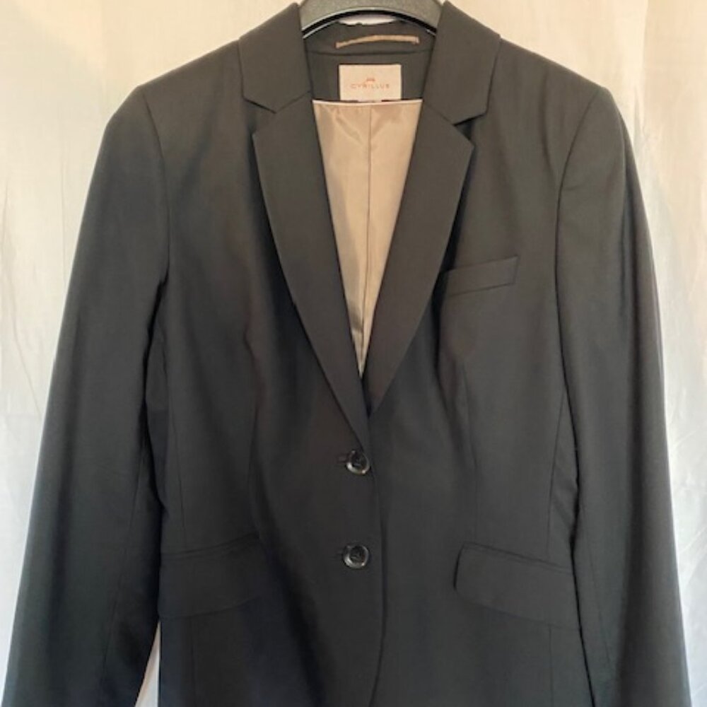 Black Blazer